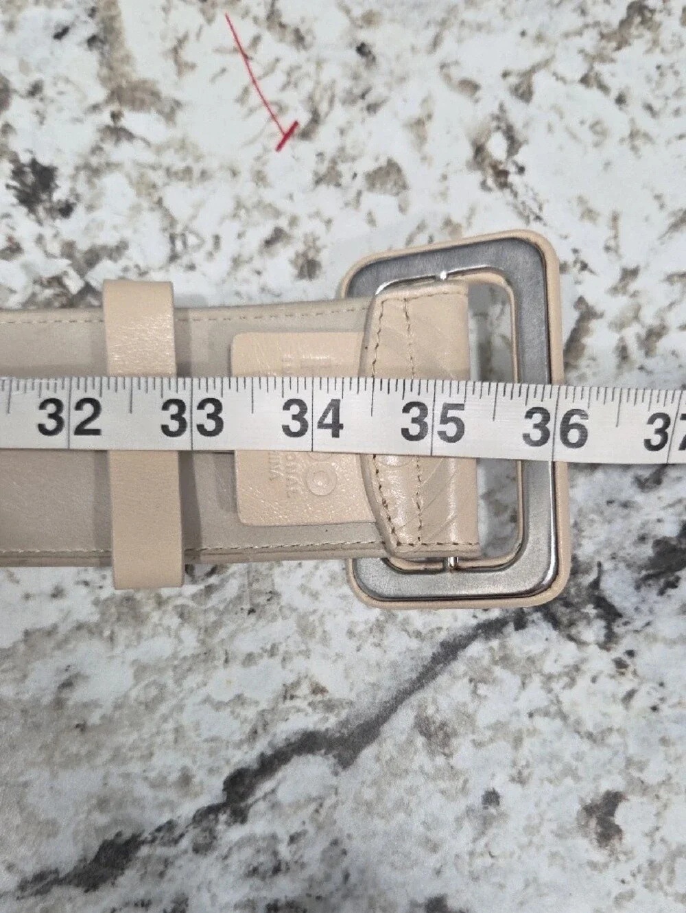 HOBO Neutral Beige Leather Belt with Square Silver Buckle Vintage